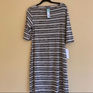 NWT Loveappella Striped keyhole back dress